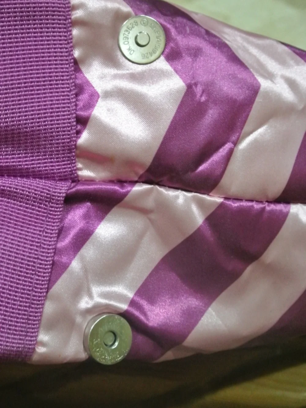 PURPLE AND PINK CHEVRON LOTUS TOTE BAG